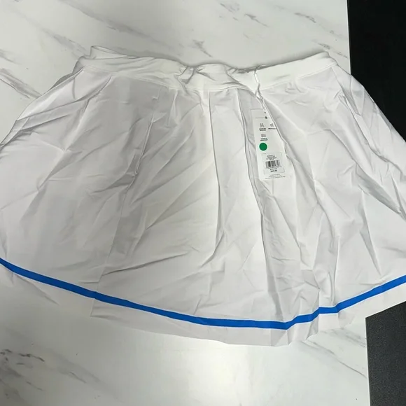 Lady Hagen Shorts Womens Lady Hagen Pleated Golf Skort White